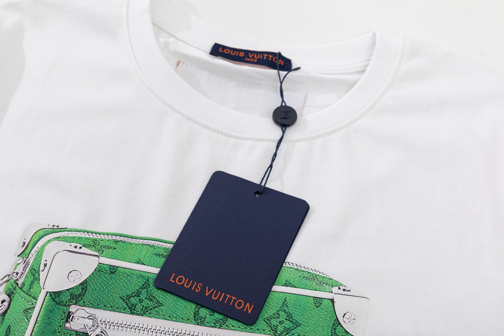 LV T-shirt